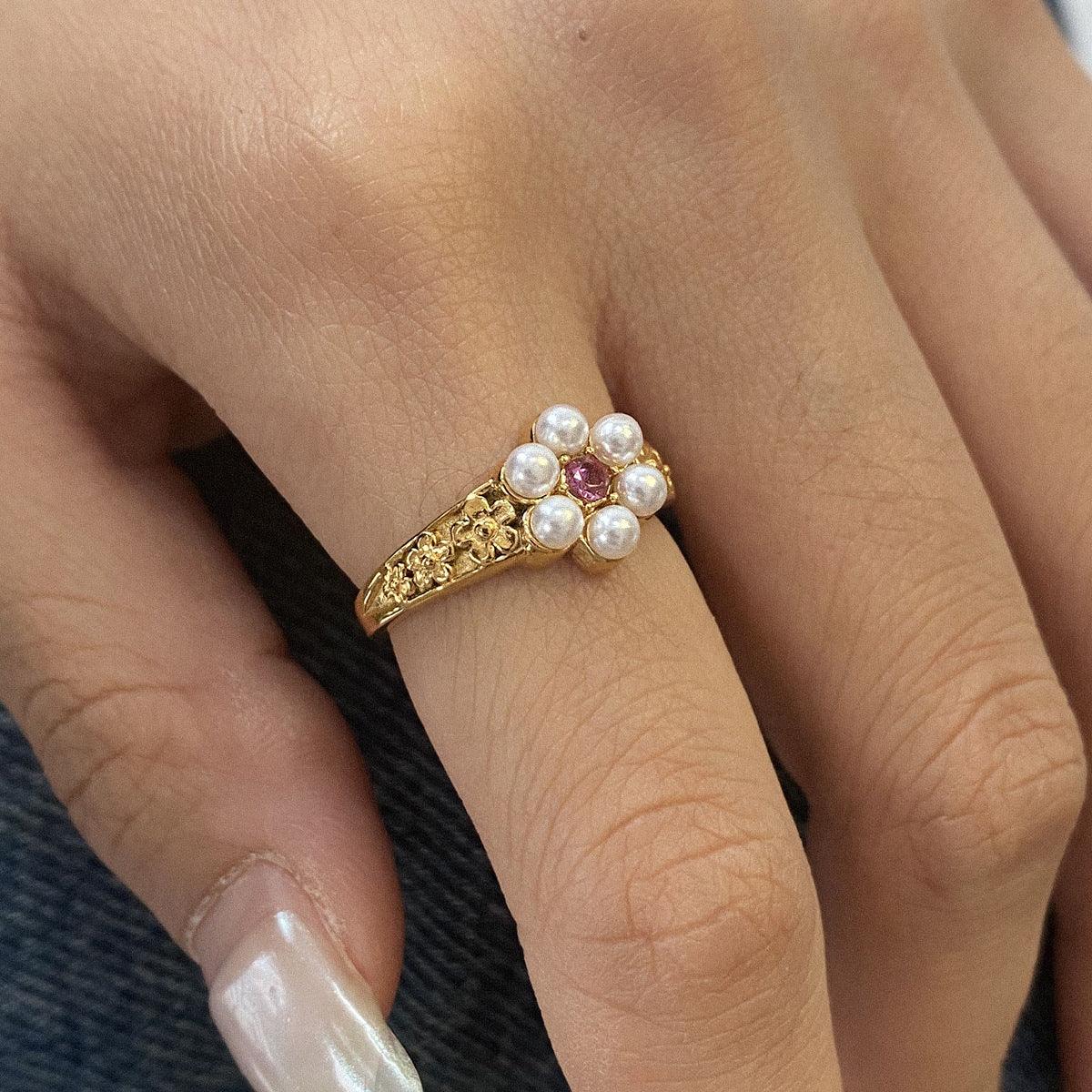 Thalia Freshwater Pearl Ring
